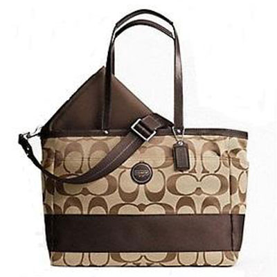 COACH 蔻驰 LOGO单肩妈咪包 (COACH F17443 / COACH 17443) (卡其色+赤褐色)，原价￥4966，限时仅售￥1298！绝对正品，超低折扣，含美国直邮～