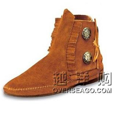 Minnetonka 迷你唐卡 2011新款女士短靴  Two Button Boot Softsole(黑色/棕色)，原价￥958，限时仅售￥588！绝对正品，超低折扣，含美国直邮～