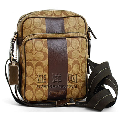 COACH蔻驰 经典LOGO皮革男士单肩/斜挎两用包 (COACH F70078 / COACH 70078) (卡其色+咖啡色/黑色+白色)，原价￥2128，限时仅售￥998！绝对正品，超低折扣，含美国直邮～
