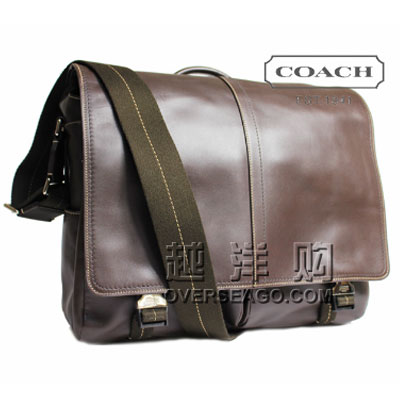 COACH蔻驰 2012新款经典真皮男士单肩/斜挎包 (COACH F70104 / COACH 70104) (黑色/褐色)，原价￥5988，限时仅售￥2388！绝对正品，超低折扣，含美国直邮～