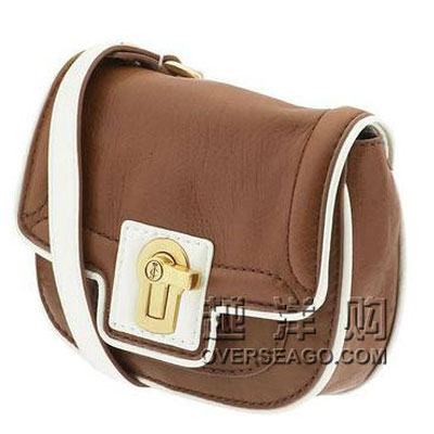JUICY COUTURE  橘滋 女士单肩/斜挎包 SATURDAY SOIREE MILLIE (YSRU2259) (卡其色)，原价￥1380，限时仅售￥980！绝对正品，超低折扣，含美国直邮～