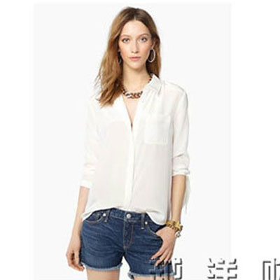 JUICY COUATOURE 橘滋 2012年新款女士衬衫 SILK LONG SLEEVE BLOUSE(JG006690)(多色)，原价￥1708，限时仅售￥1498！绝对正品，超低折扣，含美国直邮～