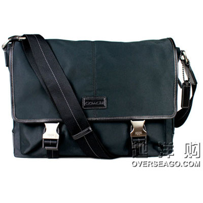 COACH 蔻驰 经典男士斜挎包 （COACH F70680 / COACH 70680）(黑色/卡其色) ，原价￥2380，限时仅售￥1680！绝对正品，超低折扣，含美国直邮～