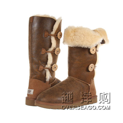 UGG Australia  新款女式高筒雪地靴 Bailey Button Triplet Bomber (板栗色/自然巧克力色/灰色)，原价￥3268，限时仅售￥2158！绝对正品，超低折扣，含美国直邮～