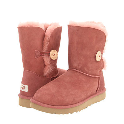 UGG Australia  新款女式中筒雪地靴 Bailey Button (赤褐色/黑色/板栗色/巧克力色/灰色/蘑菇色/海军蓝/沙色/甜梅色)，原价￥2438，限时仅售￥1658！绝对正品，超低折扣，含美国直邮～