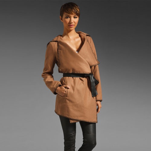 BB Dakota 2012年新款女士外套 Merlin Blanket Stitch Twill Melton Coat (棕色)，原价￥2248，限时仅售￥1538！绝对正品，超低折扣，含美国直邮～