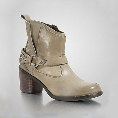 GUESS 盖尔斯 新款女式小短靴 Morelli Bootie(灰褐色/黑色)，原价￥2788，限时仅售￥1878！绝对正品，超低折扣，含美国直邮～
