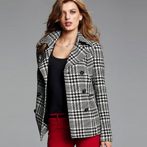 VICTORIA'S SECRET 维多利亚的秘密 新款女式中长款尼龙大衣 Peacoat (黑白格子/黑绿条纹/豹纹/黑色/白色/红色/黄色)，原价￥2378，限时仅售￥1558！绝对正品，超低折扣，含美国直邮～