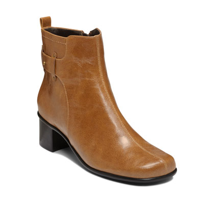 Aerosoles 爱柔仕 新款女式短靴 Pepicenter (黑色/棕色/黄褐色)，原价￥1658，限时仅售￥958！绝对正品，超低折扣，含美国直邮～