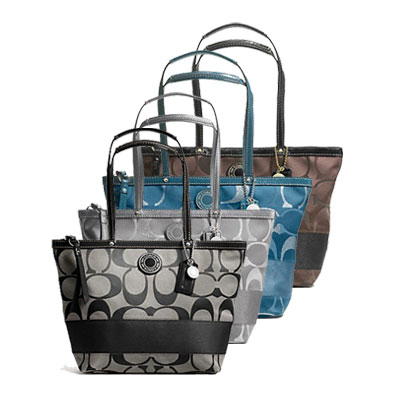 COACH 蔻驰 Signature Stripe系列包包，原价￥12078，限时仅售￥1238！绝对正品，超低折扣，含美国直邮～