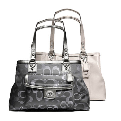 COACH 蔻驰 PENELOPE系列包包，原价￥2208，限时仅售￥1368！绝对正品，超低折扣，含美国直邮～