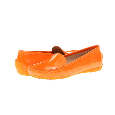 Stuart Weitzman 新款女士多色套脚单鞋 Mach1 (黑色/桃红色/白色/卡其色/薄荷色/橘色)，原价￥3578，限时仅售￥2668！绝对正品，超低折扣，含美国直邮～