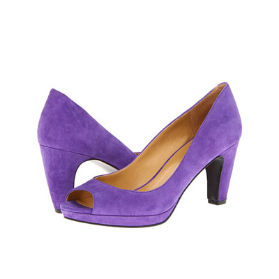 Nine West 玖熙 新款女士绒面露趾粗高跟凉鞋 Shipshape (黑色/蓝色/红色/紫色)，原价￥1208，限时仅售￥648！绝对正品，超低折扣，含美国直邮～