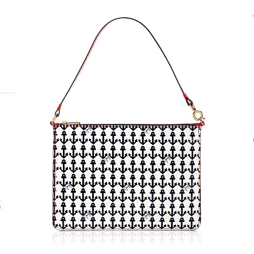 Juicy Couture 橘滋 ipad平板电脑包 All Over Anchor iPad Pouch (YTRUT355)，原价￥1208，限时仅售￥598！绝对正品，超低折扣，含美国直邮～