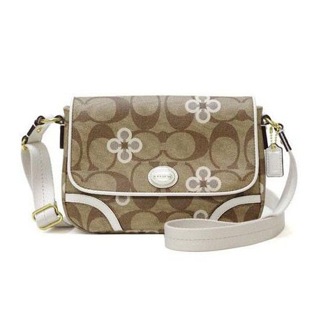 COACH 蔻驰 新款女士经典LOGO印花斜挎包 PEYTON SIGNATURE CLOVER MINI MESSENGER SWINGPACK (F48364)(卡其色)，原价￥2038，限时仅售￥788！绝对正品，超低折扣，含美国直邮～