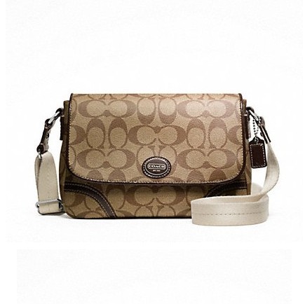 COACH 蔻驰 新款女士经典LOGO帆布斜挎包 PEYTON MINI MESSENGER SWINGPACK (F48319)(黑色/卡其色)，原价￥2038，限时仅售￥788！绝对正品，超低折扣，含美国直邮～