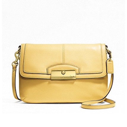 COACH 蔻驰 新款女士克里斯汀真皮斜挎包 KRISTIN LEATHER FLAP CROSSBODY (F48986)(淡黄色/粉红色)，原价￥2128，限时仅售￥898！绝对正品，超低折扣，含美国直邮～