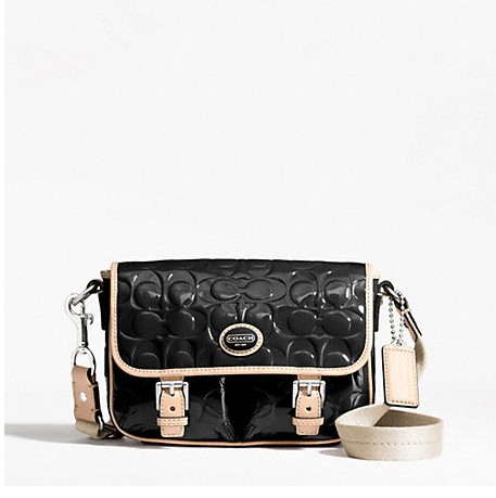 COACH 蔻驰 新款女士斜挎包 PEYTON EMBOSSED PATENT FIELD BAG (F49082)(黑色/粉红色)，原价￥2148，限时仅售￥898！绝对正品，超低折扣，含美国直邮～