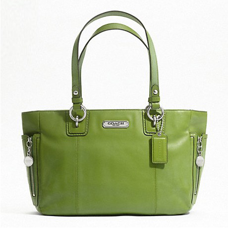 COACH 蔻驰 新款女士真皮拉链单肩手提包 GALLERY LEATHER ZIPPER TOTE (F19252)(浅灰褐色/绿色)，原价￥2848，限时仅售￥1388！绝对正品，超低折扣，含美国直邮～