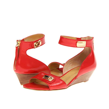 Nine West 玖熙 新款女士坡跟凉鞋 Violin (黑色/绿色/棕色/红色/白色)，原价￥1878，限时仅售￥1028！绝对正品，超低折扣，含美国直邮～