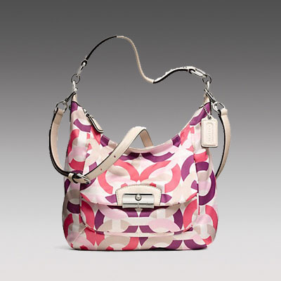 COACH 蔻驰 新款女士单肩斜挎包 KRISTIN CHAIN LINK PRINT HOBO (F22745) (多彩)，原价￥2678，限时仅售￥1368！绝对正品，超低折扣，含美国直邮～