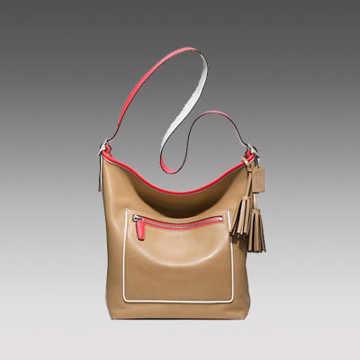 COACH 蔻驰 新款女士单肩斜挎包 CONTRAST POP LARGE DUFFLE (F22414) (卡其色/黑色)，原价￥4328，限时仅售￥2178！绝对正品，超低折扣，含美国直邮～