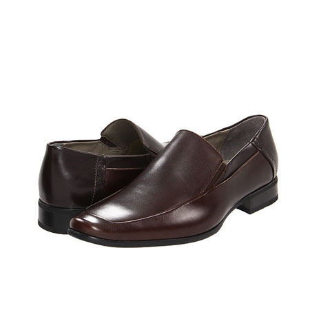CALVIN KLEIN 新款男士休闲皮鞋 Brad (黑色/深棕色)，原价￥2238，限时仅售￥1088！绝对正品，超低折扣，含美国直邮～
