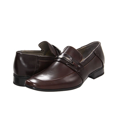 CALVIN KLEIN 新款男士休闲皮鞋 Brice (黑色/深棕色)，原价￥2238，限时仅售￥1088！绝对正品，超低折扣，含美国直邮～