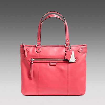 COACH 蔻驰 新款女士单肩手提包 DAISY LEATHER EMMA TOTE (F23973) (黑色/粉色/深蓝色)，原价￥3138，限时仅售￥1588！绝对正品，超低折扣，含美国直邮～