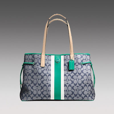 COACH 蔻驰 新款女士经典LOGO帆布单肩手提包 SIGNATURE STRIPE PVC LARGE CARRYALL (F23049) (黑色/蓝色/粉红色)，原价￥2958，限时仅售￥1458！绝对正品，超低折扣，含美国直邮～