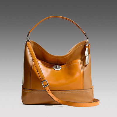 COACH 蔻驰 2013年新款女士单肩斜挎包 PARK COLORBLOCK HOBO (F24369) (橙色/红色)，原价￥3758，限时仅售￥1848！绝对正品，超低折扣，含美国直邮～