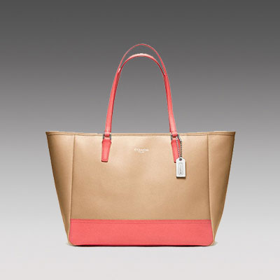 COACH 蔻驰 2013年新款女士单肩手提包 MEDIUM COLORBLOCK CITY TOTE (F23884) (褐色)，原价￥3218，限时仅售￥1588！绝对正品，超低折扣，含美国直邮～