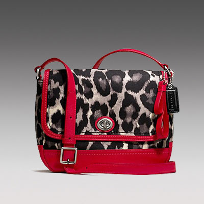 COACH 蔻驰 2013年新款女士单肩斜挎包 PARK OCELOT PRINT VIOLET CROSSBODY (F24103)(红色/黑色)，原价￥2238，限时仅售￥1048！绝对正品，超低折扣，含美国直邮～